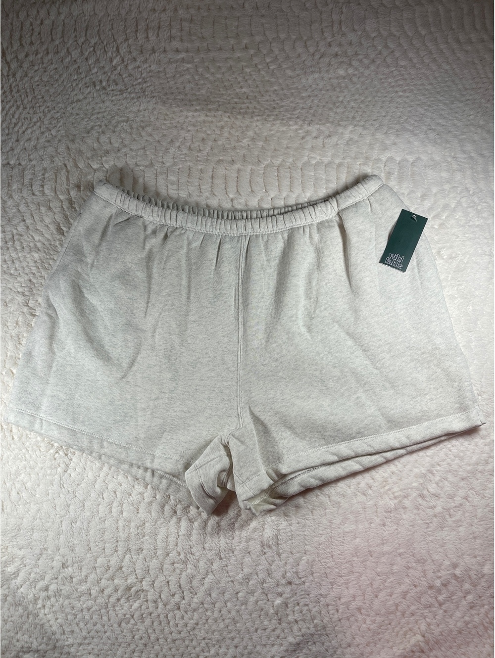 Wild Fable Women's Cream Elastic Waist Shorts XXL with pockets